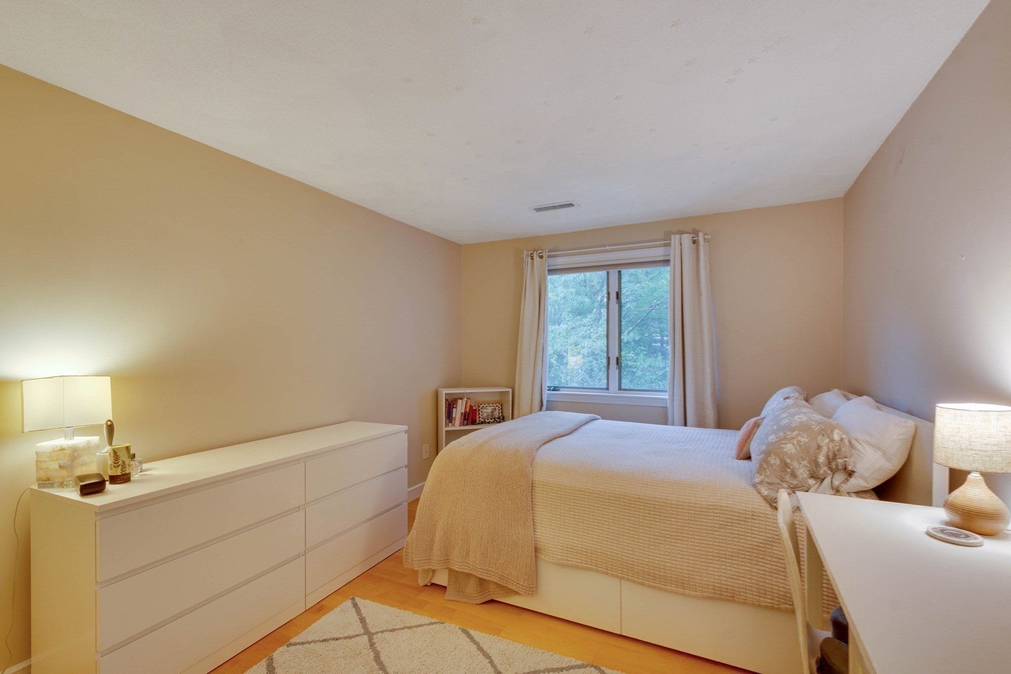 30 Surrey Rd, Winchester, MA, 30 Surrey Rd, Winchester, MA Photo #26