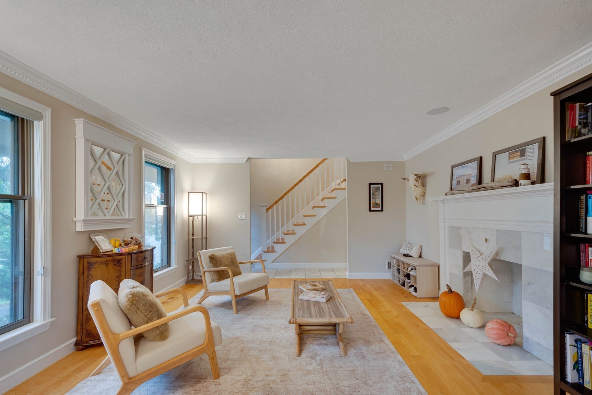 30 Surrey Rd, Winchester, MA, 30 Surrey Rd, Winchester, MA Photo #6