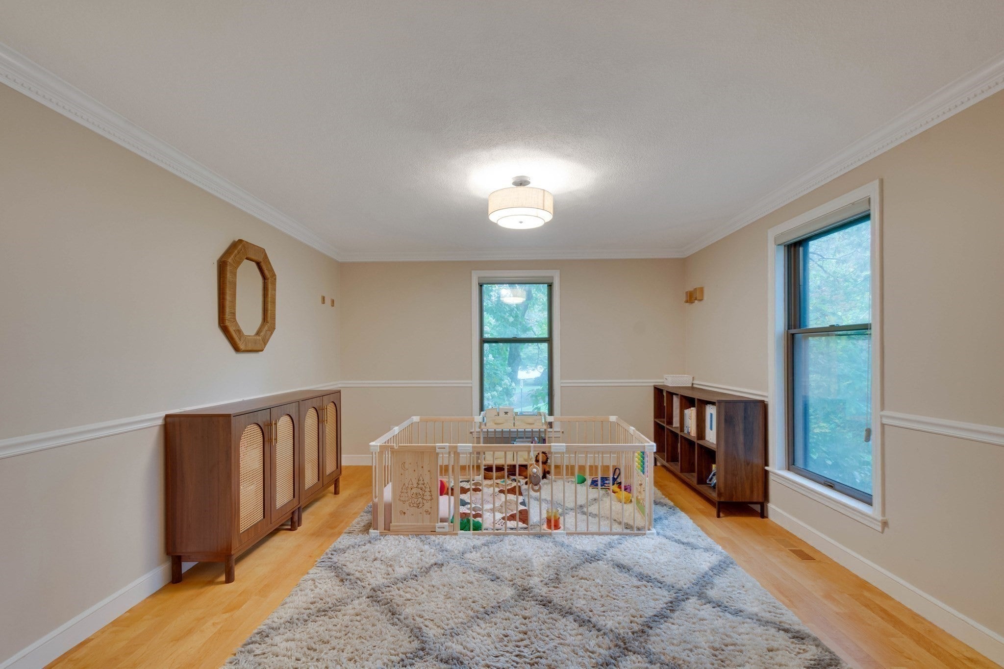 30 Surrey Rd, Winchester, MA, 30 Surrey Rd, Winchester, MA Photo #8
