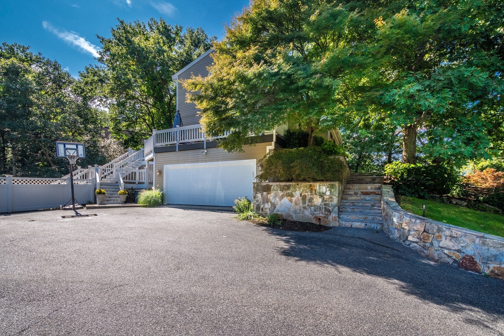 30 Surrey Rd