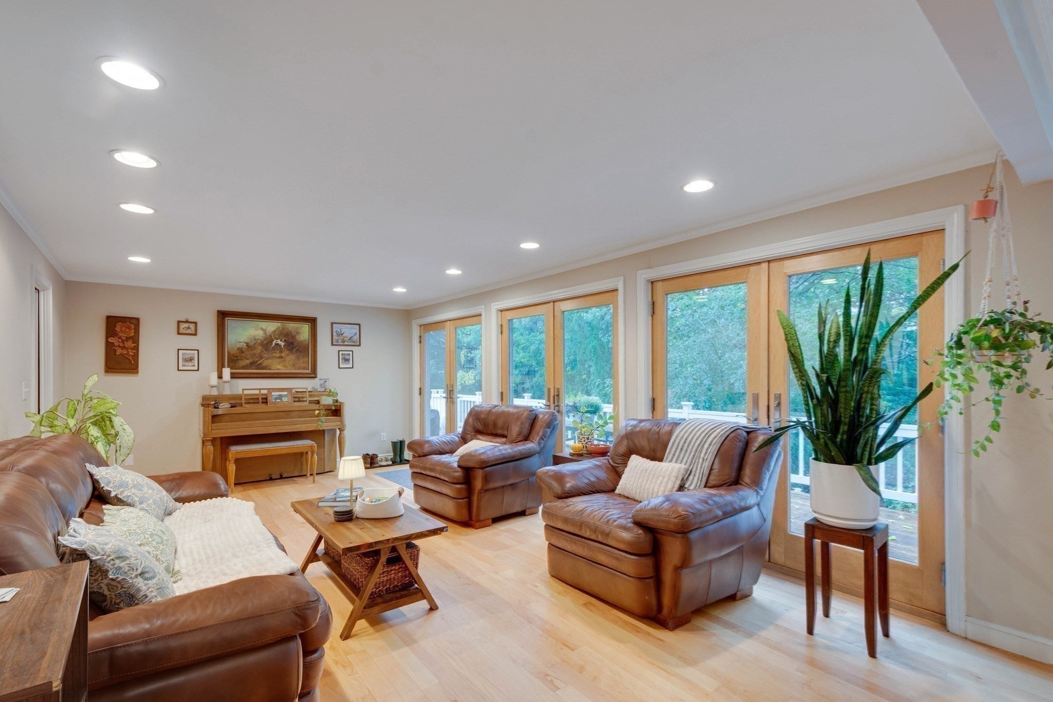 30 Surrey Rd, Winchester, MA, 30 Surrey Rd, Winchester, MA Photo #18