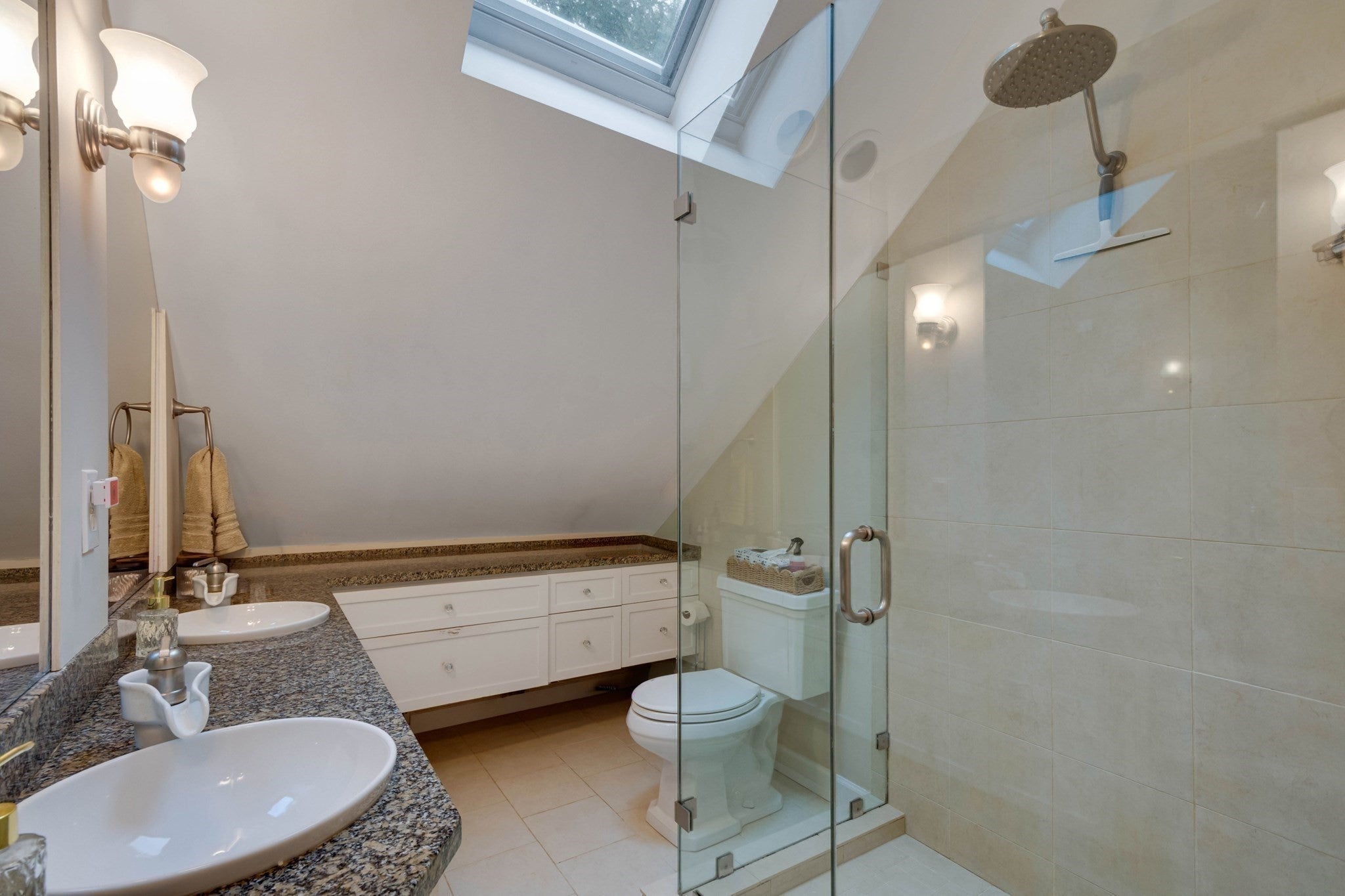 30 Surrey Rd, Winchester, MA, 30 Surrey Rd, Winchester, MA Photo #24