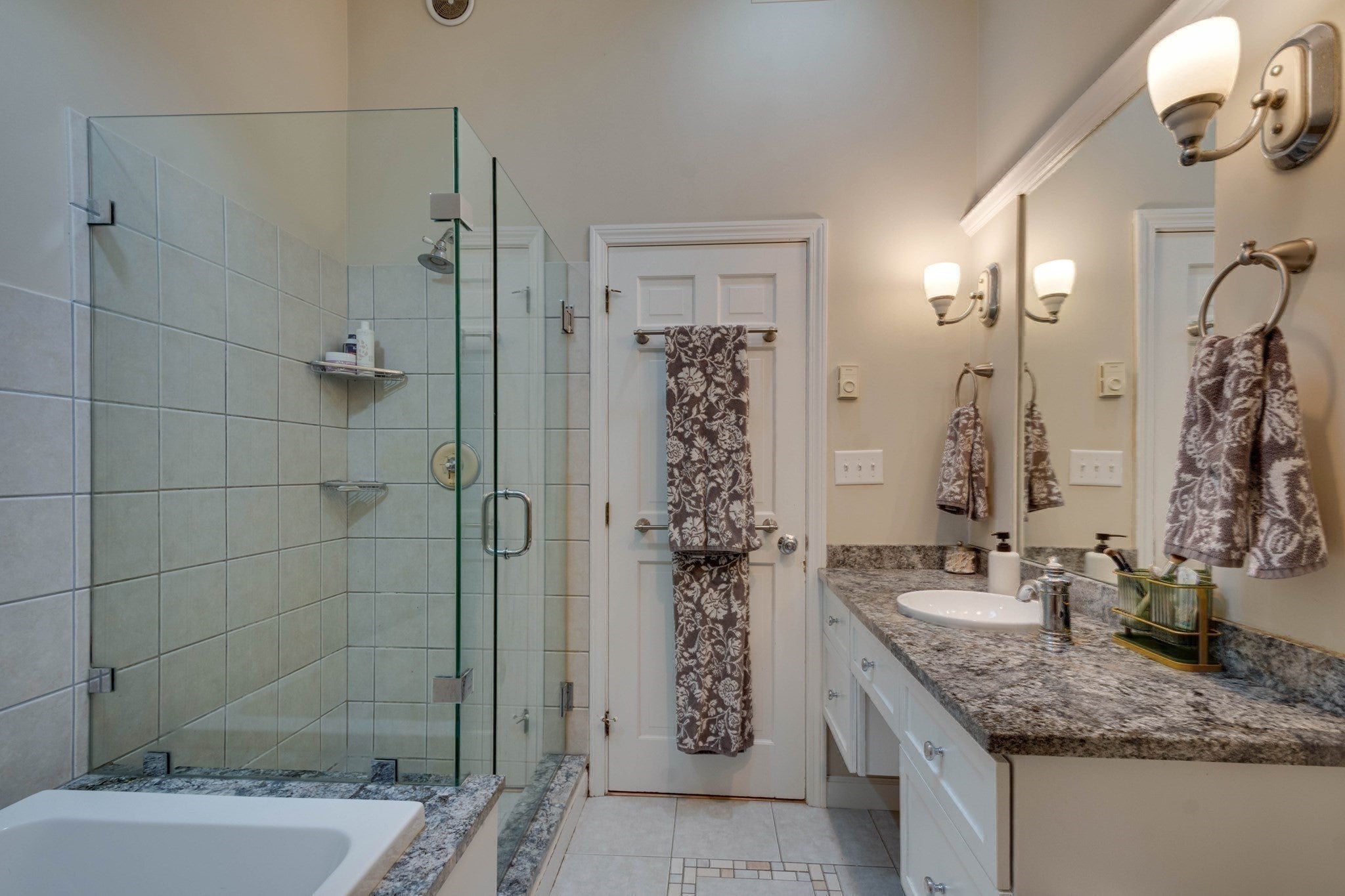 30 Surrey Rd, Winchester, MA, 30 Surrey Rd, Winchester, MA Photo #28