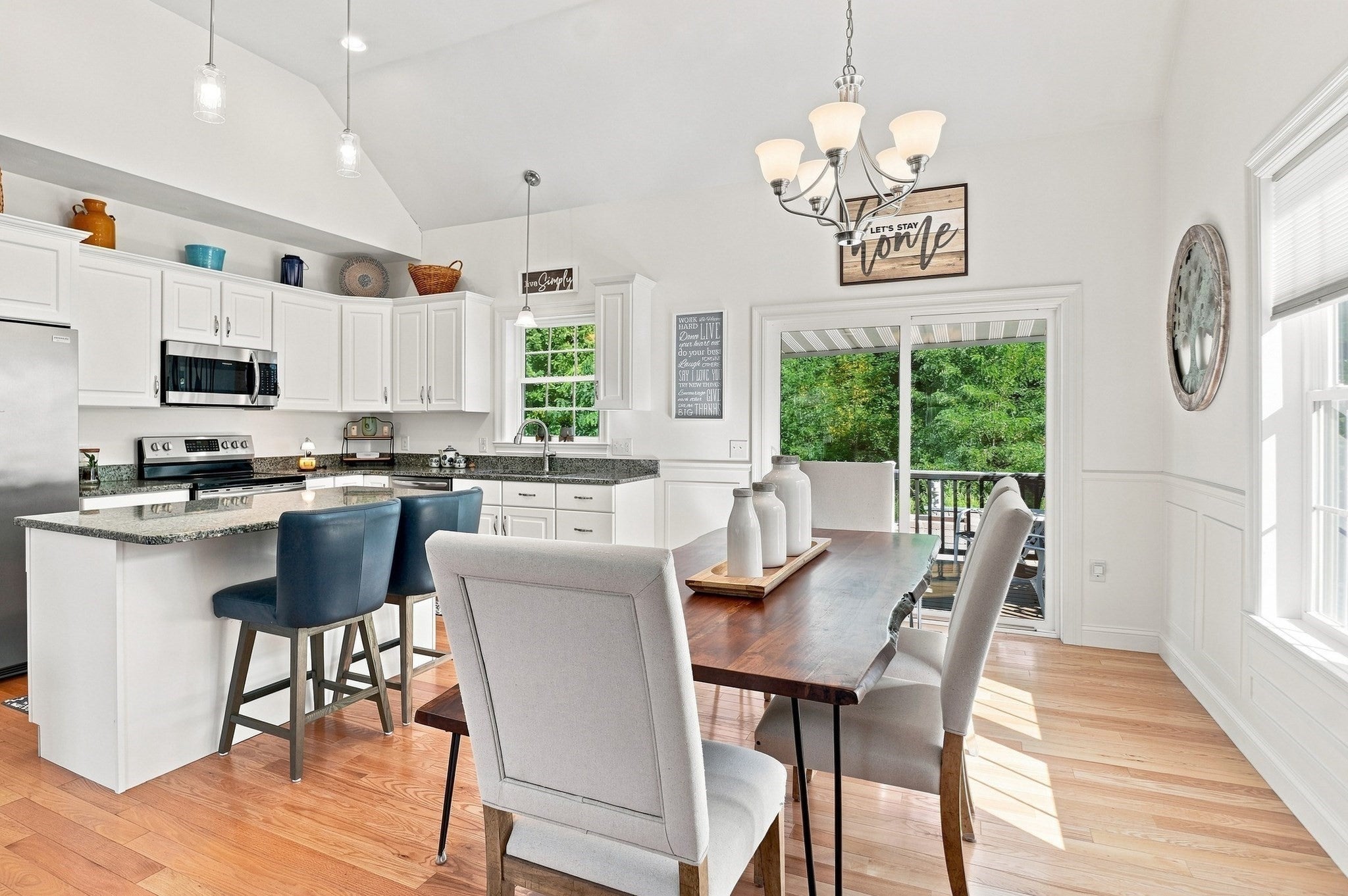 33 Skyview Drive, Millbury, MA Photo #17