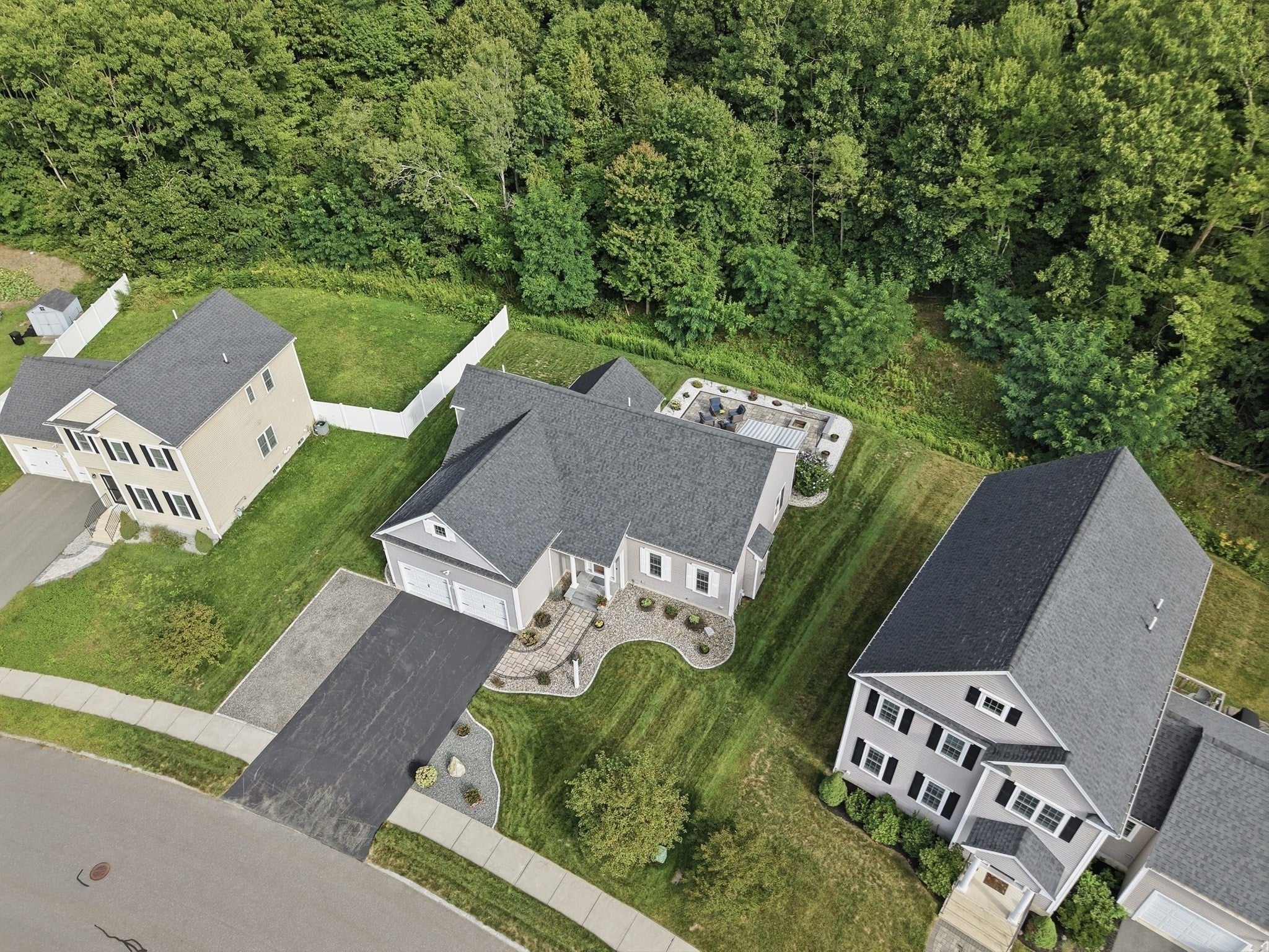33 Skyview Drive, Millbury, MA Photo #32