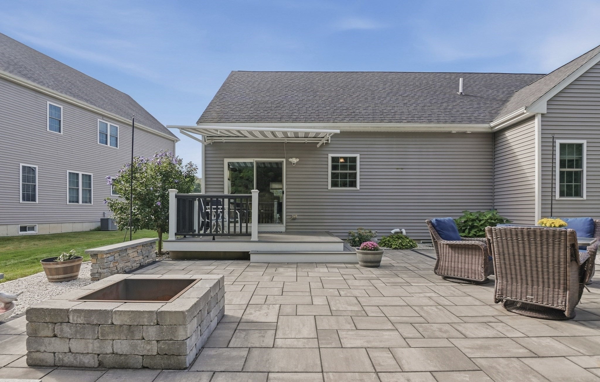 33 Skyview Drive, Millbury, MA Photo #7