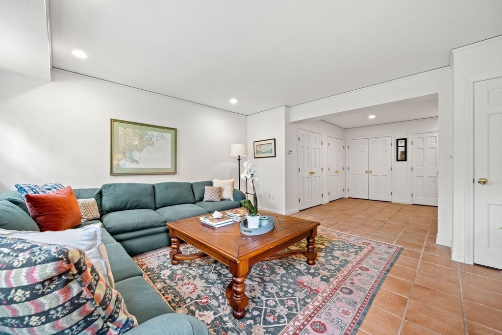 7 Leslie Cove, Marblehead, MA Photo #28