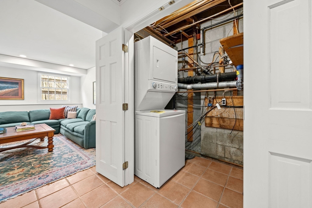 7 Leslie Cove, Marblehead, MA Photo #32