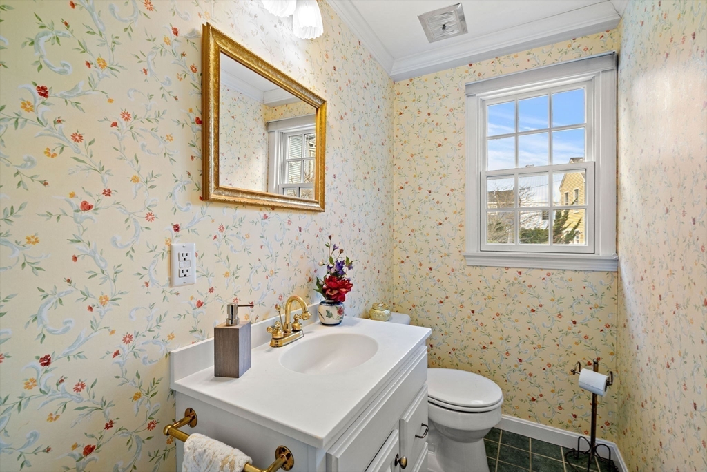 7 Leslie Cove, Marblehead, MA Photo #16