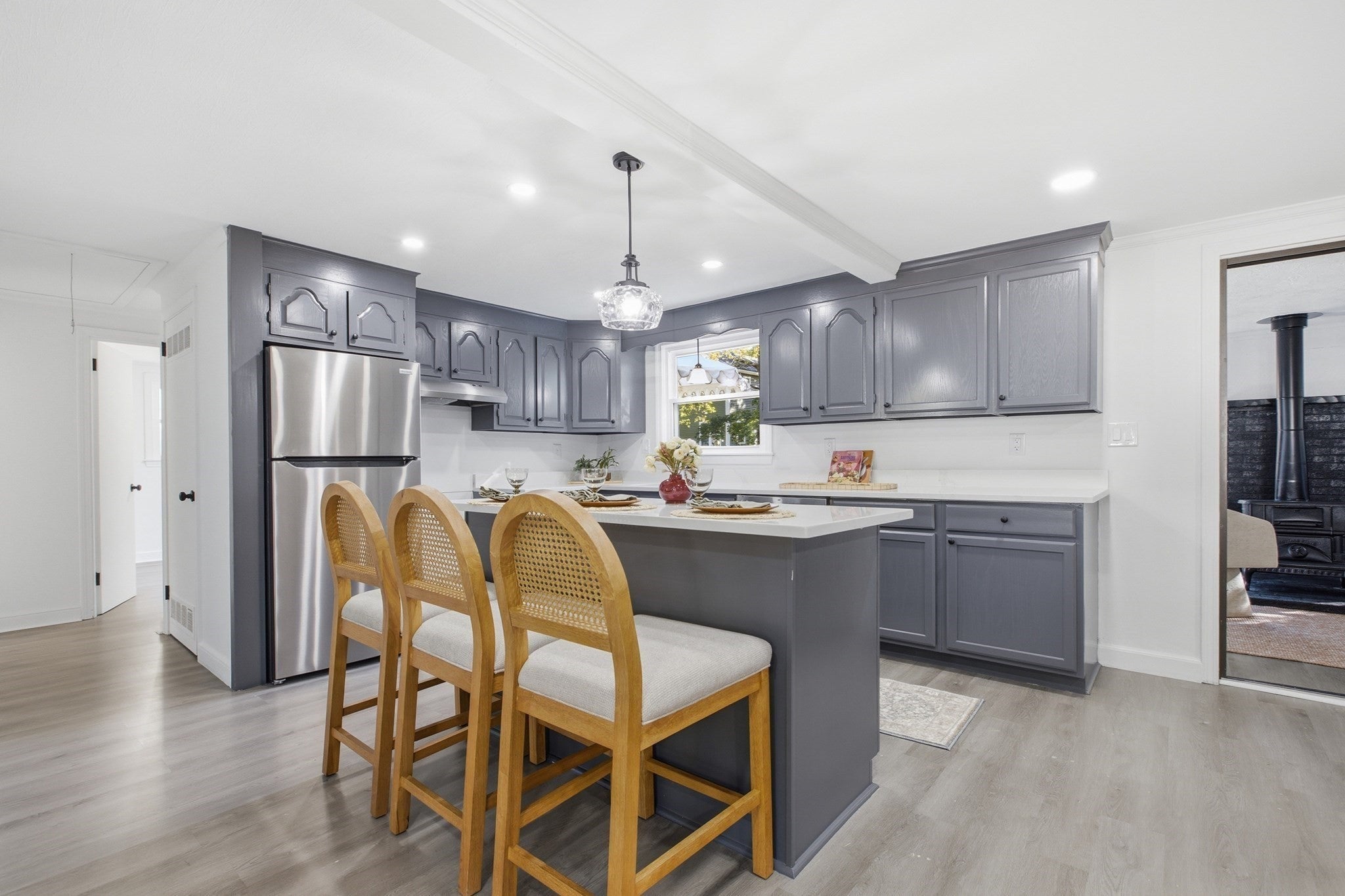 28 Vega St