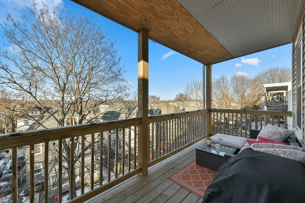 38 Rosemont St 3