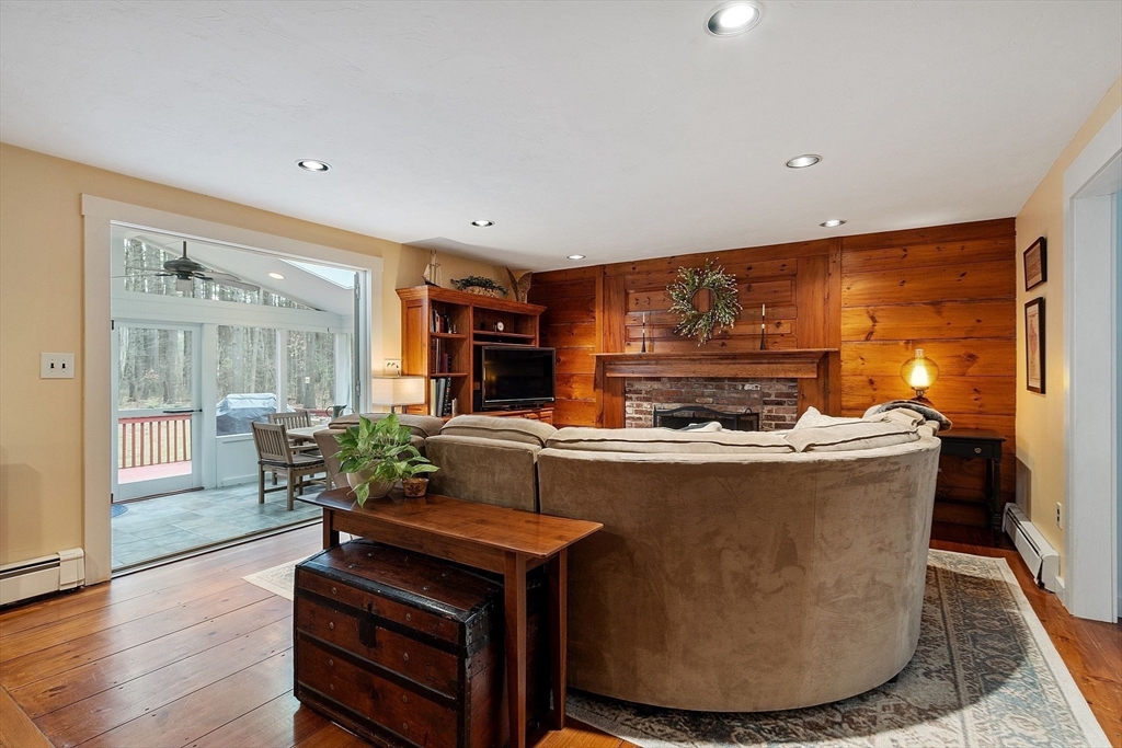 19 Green Needles Rd