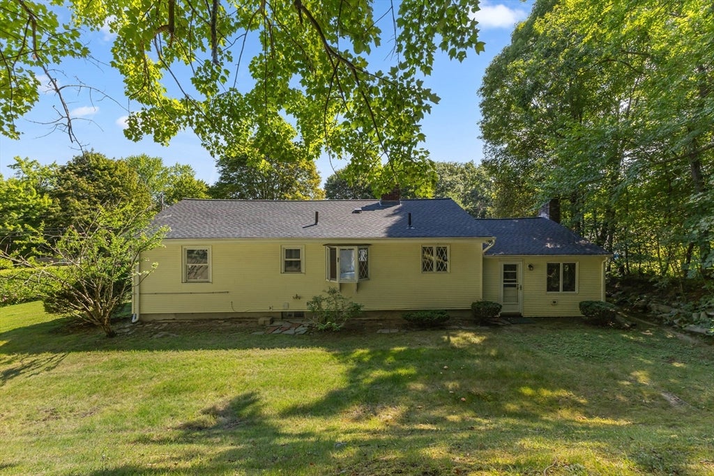 48 Washington St, Shrewsbury, MA Photo #35