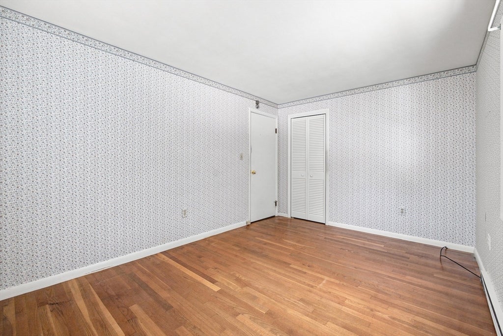 48 Washington St, Shrewsbury, MA Photo #17