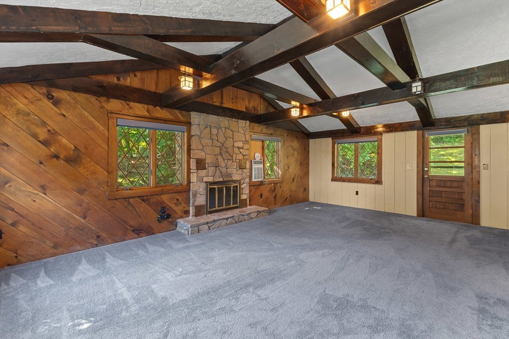 48 Washington St, Shrewsbury, MA Photo #26