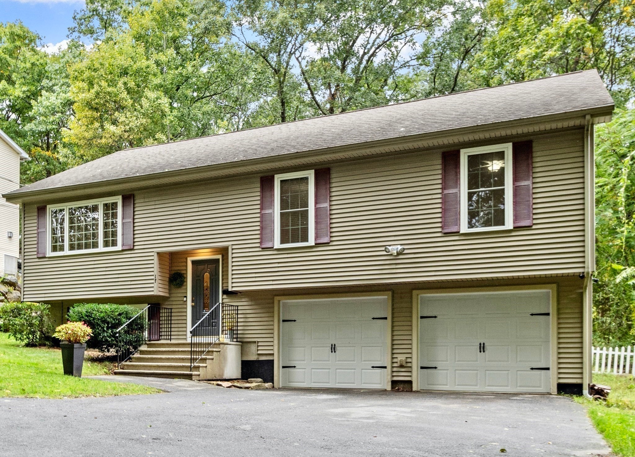 17 Teddy Road, Worcester, MA, 17 Teddy Road, Worcester, MA Photo #39