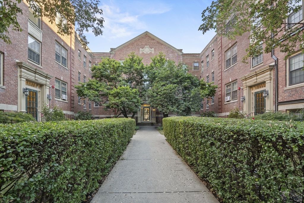 58 Elm Street 1