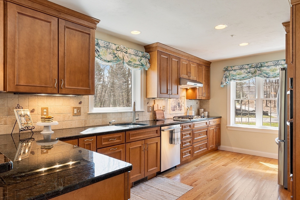 1148 Hill Rd 1148