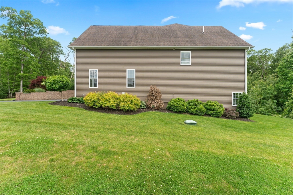 141 Idlewoods Dr