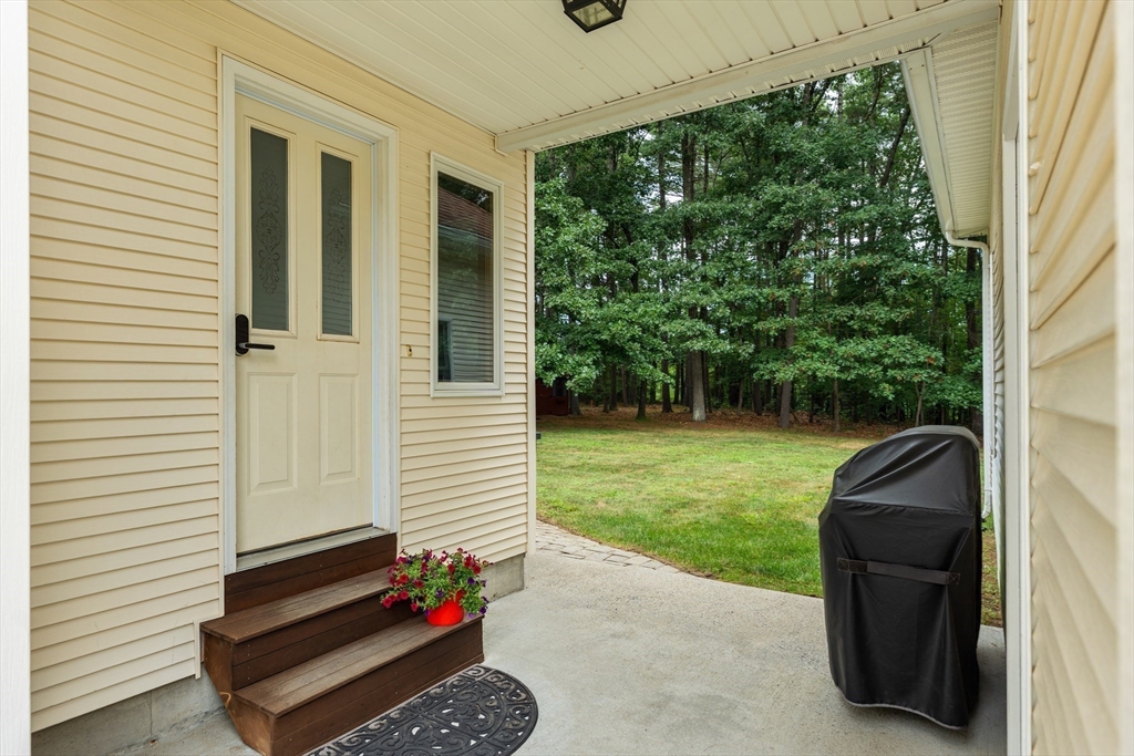 16 Pine Hill Rd