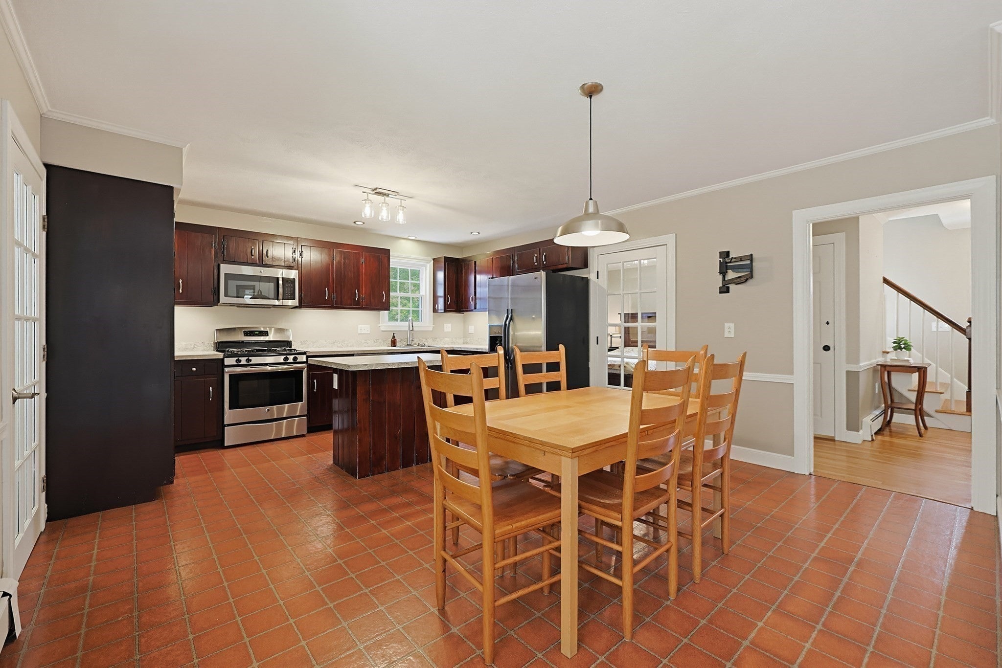 451 Salem End Rd