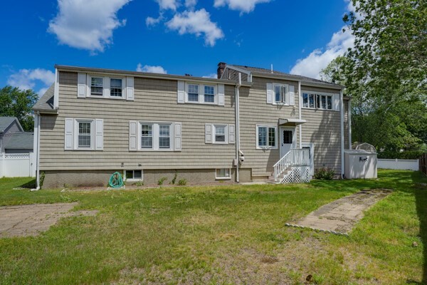 2 Frances Rd