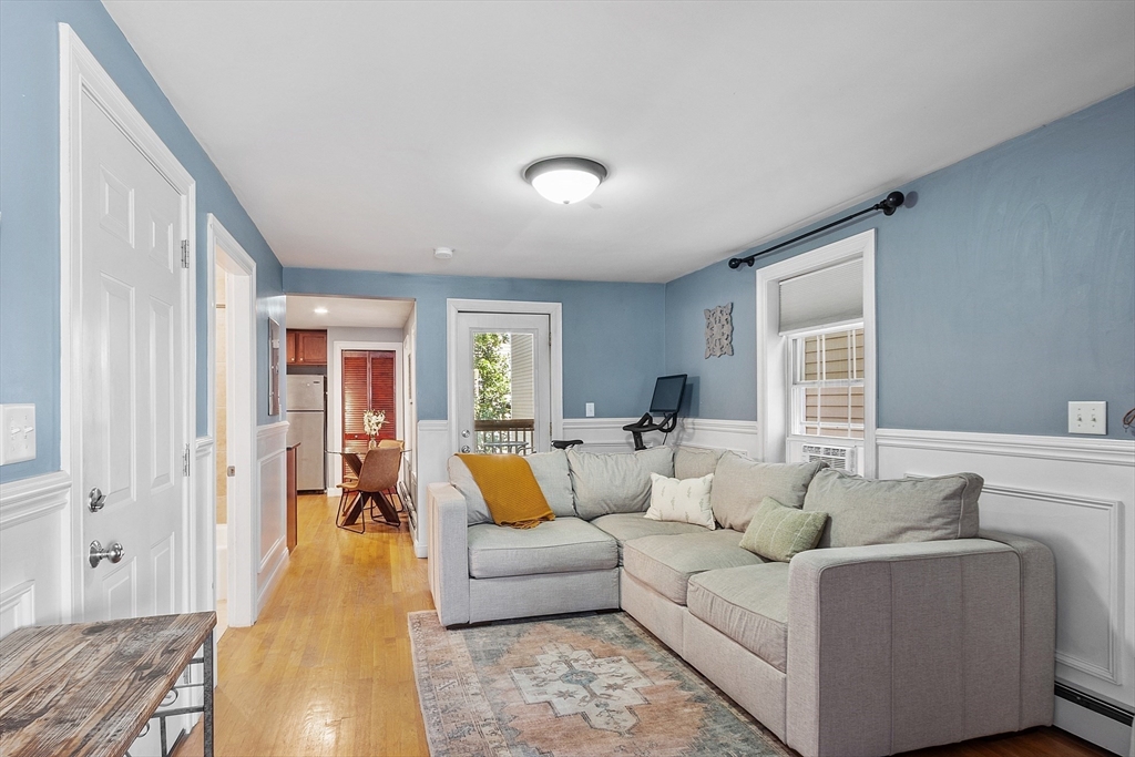 15 Vinton St 2