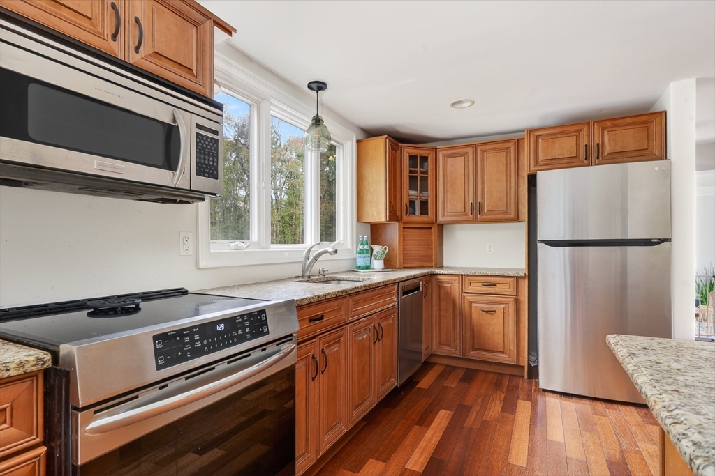 59 First Parish Rd, Norwell, MA Photo #14