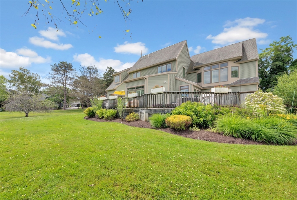 8 Barn Ln