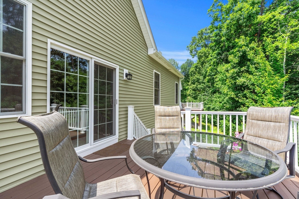 72-D Hummingbird Ln #72D, Groton, MA Photo #27