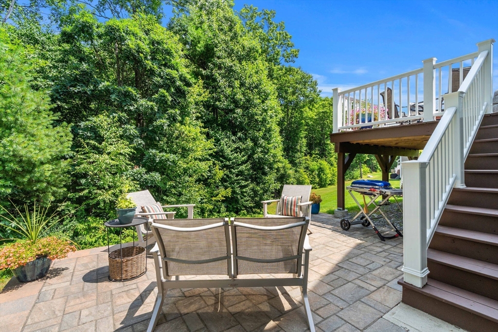 72-D Hummingbird Ln #72D, Groton, MA Photo #28
