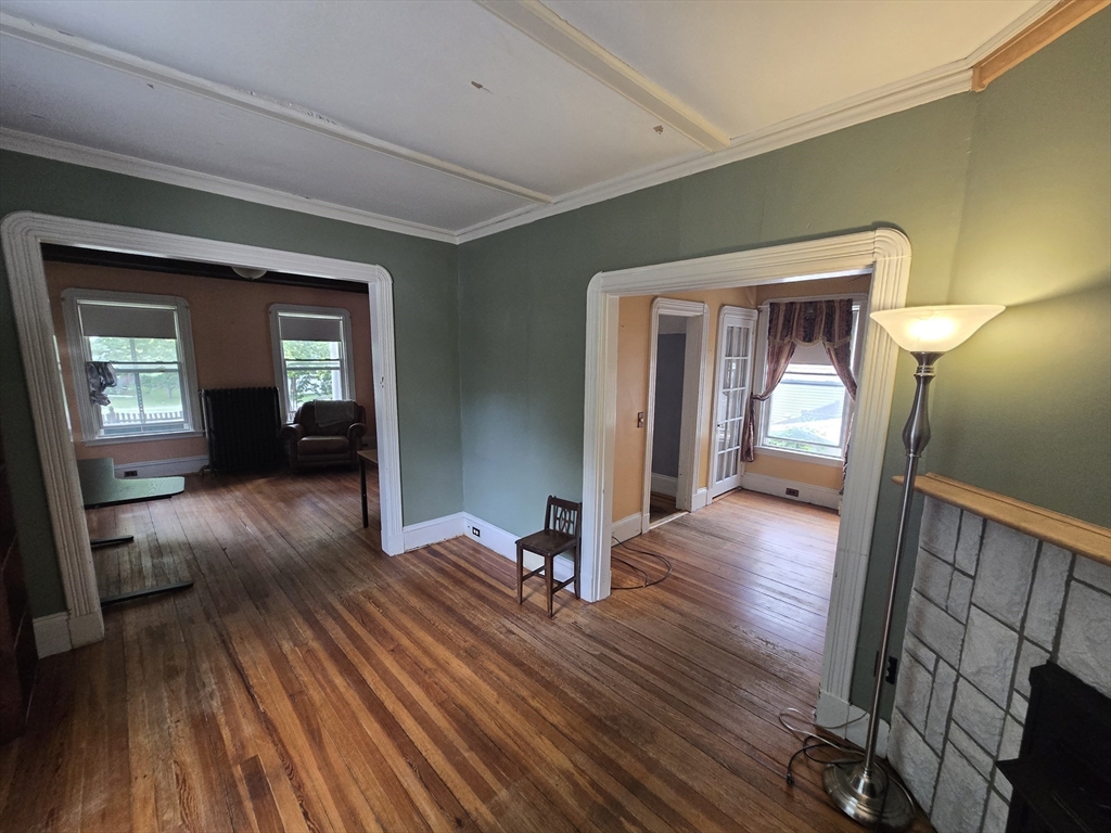 44 Perkins St