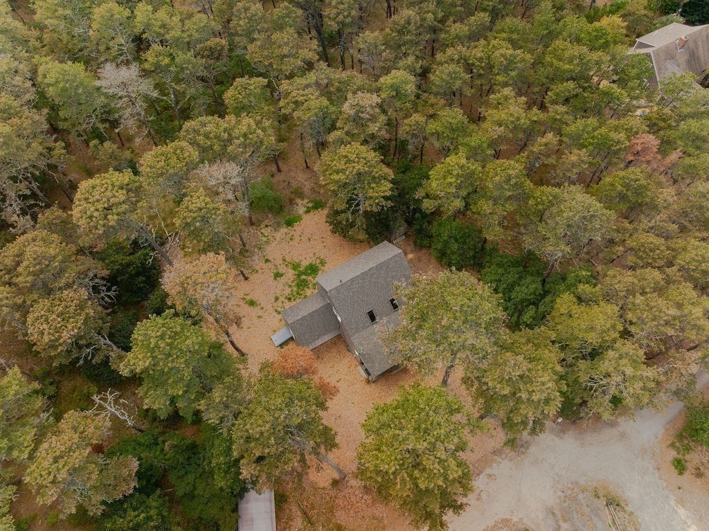 Wellfleet, Massachusetts 02667, United States, 3 Bedrooms Bedrooms, ,2 BathroomsBathrooms,Residential,Active,225607