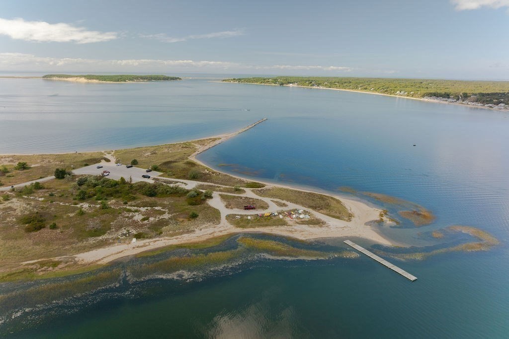 Wellfleet, Massachusetts 02667, United States, 3 Bedrooms Bedrooms, ,2 BathroomsBathrooms,Residential,Active,225607