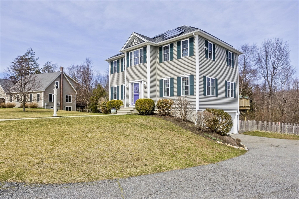 12 Michael Dr