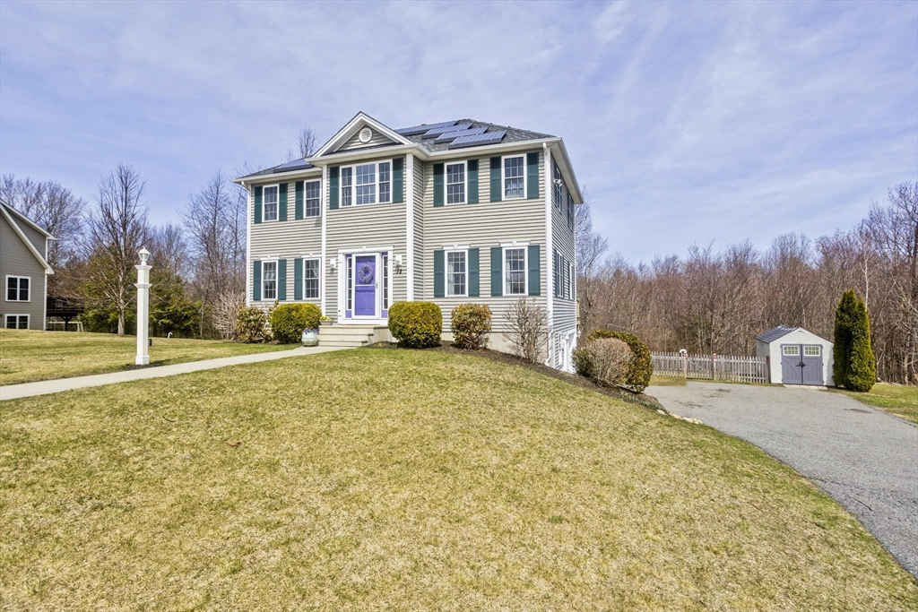 12 Michael Dr