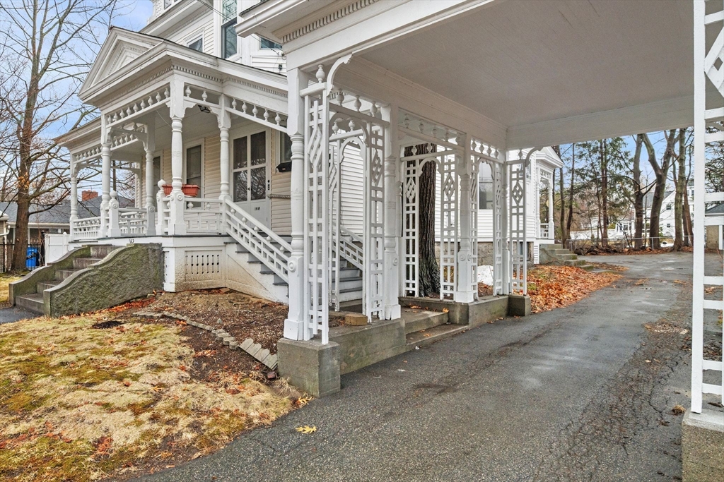 162 E Haverhill Street