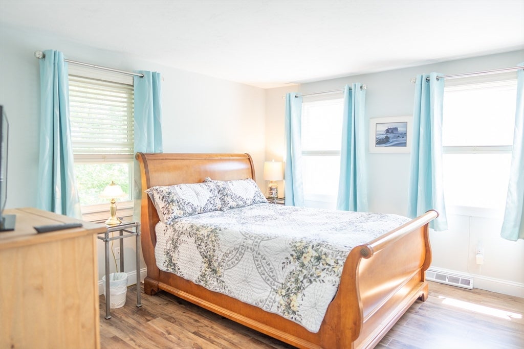 10 Pinehurst Dr, Bourne, MA, 10 Pinehurst Dr, Bourne, MA Photo #22