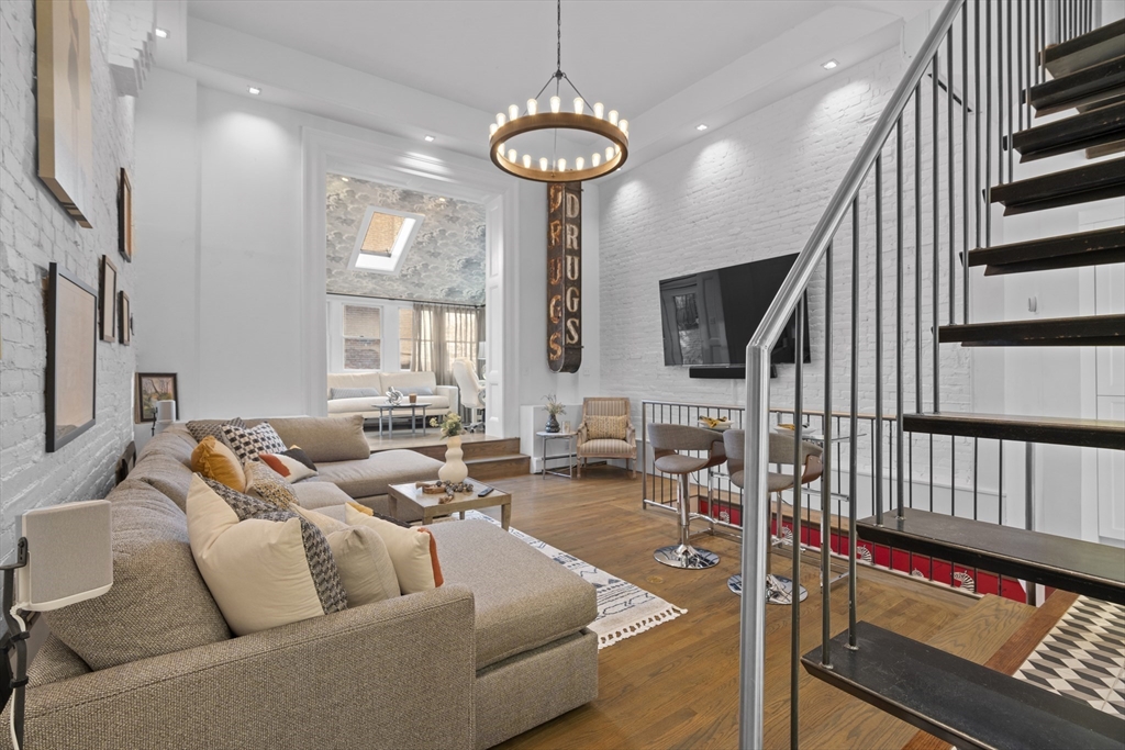 59 Warren Ave 1