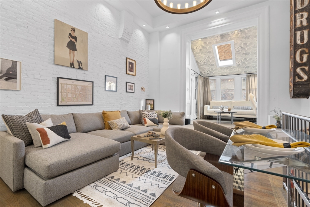 59 Warren Ave 1