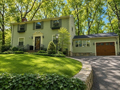 Photo of 34 Blossomcrest Rd, Lexington, MA 02421 (MLS # 73534938)