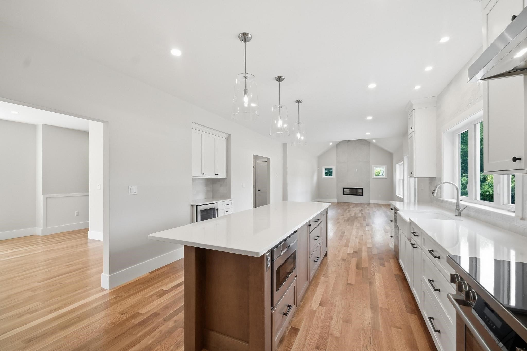 283 Pleasant Street, Tewksbury, MA, 283 Pleasant Street, Tewksbury, MA Photo #16