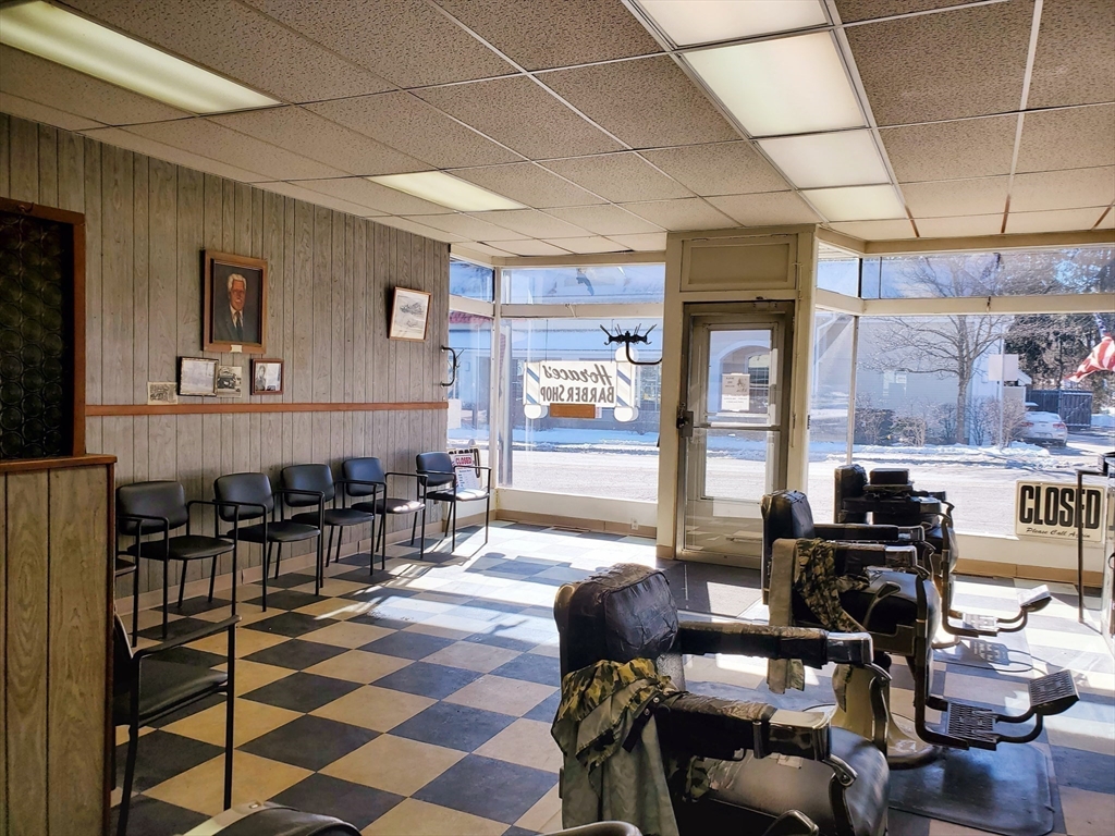 1146-1148 Main St