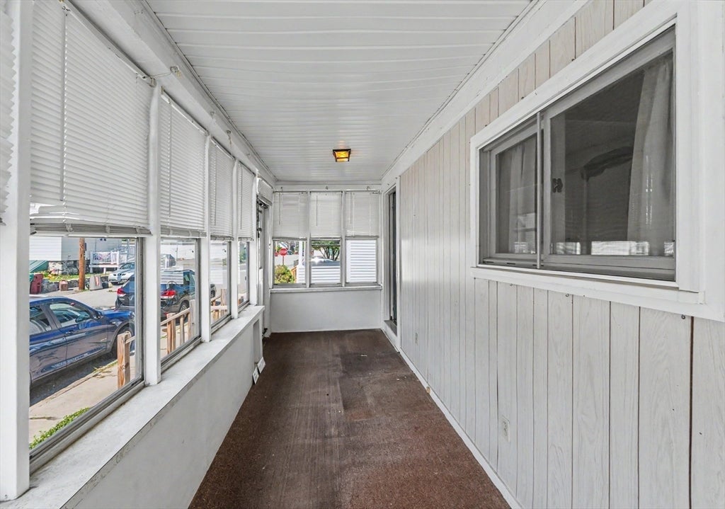 133 Crawford St, Lowell, MA Photo #30