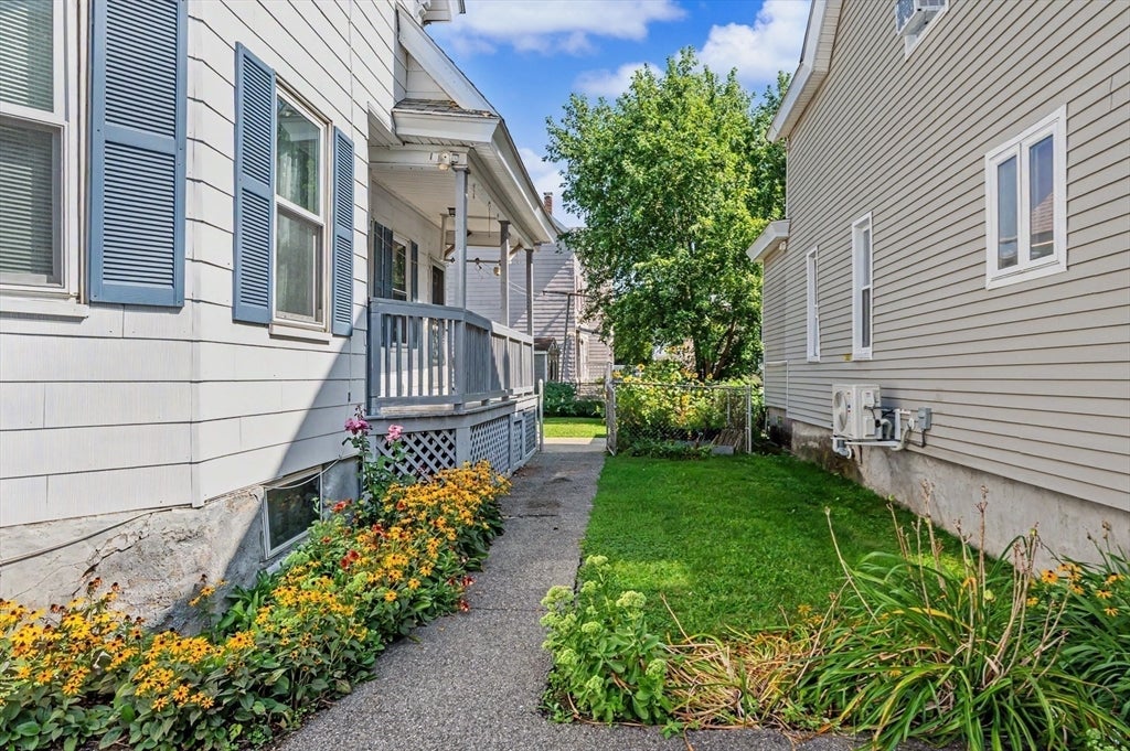 133 Crawford St, Lowell, MA Photo #33