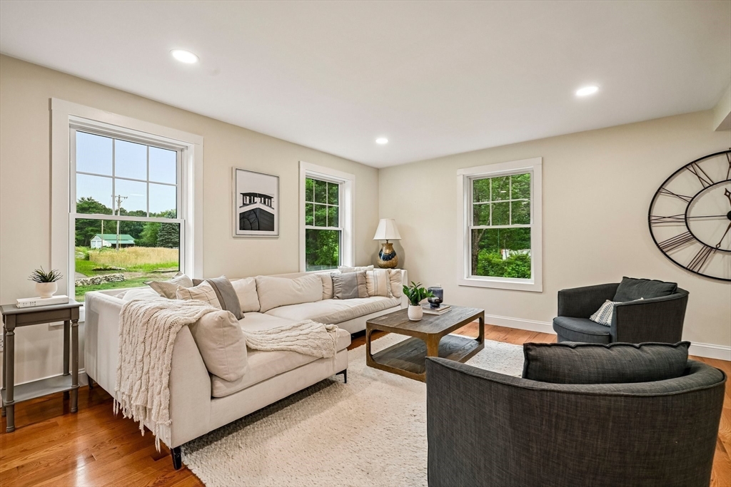 33 Downfall Road, Newbury, MA Photo #8