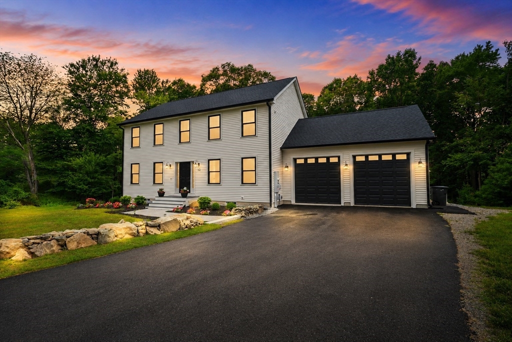 Photo of 33 Downfall Road, Newbury, MA