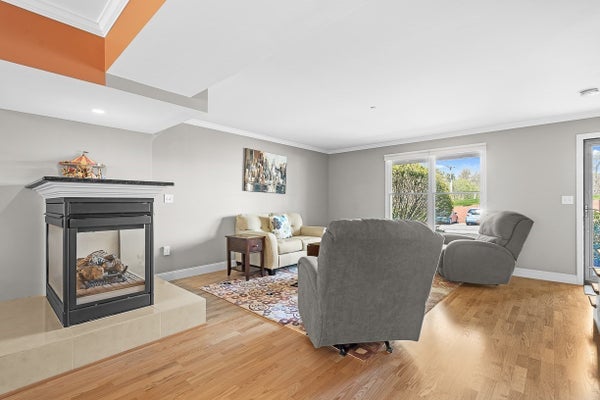 218 RANGEWAY RD UNIT 232, NORTH BILLERICA, MA 01862 - Image d0c8fc2e3070e5d4eacd7129bb1d53a5/1333469639