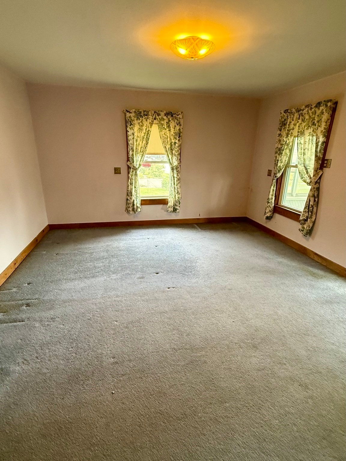 2 Gunn St, Erving, MA, 2 Gunn St, Erving, MA Photo #13