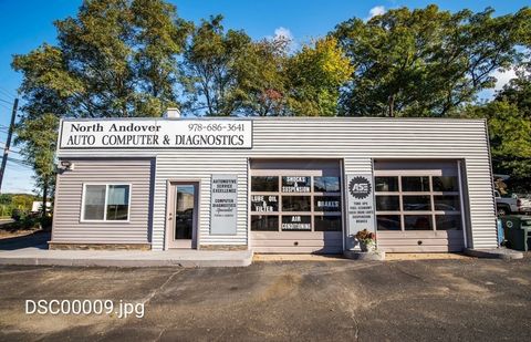 1615 Osgood St North Andover MA 01845